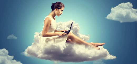 Femme sur un nuage avec un CP