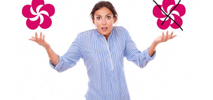 Blogueuse hésitant entre deux possibilités